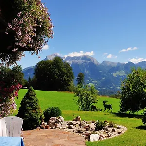 Apartment Gaestehaus Hillebrand, Bischofswiesen